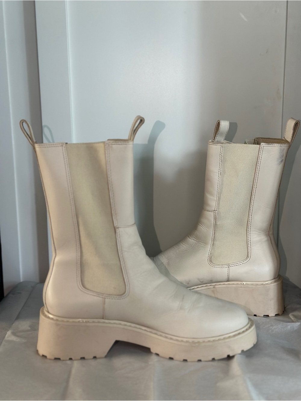 Steve Madden Cream Platform Lace-Up Chelsea Boots